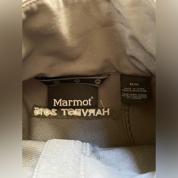Marmot treasury wine estates harvested souvenir vest M - Picture 4 of 6